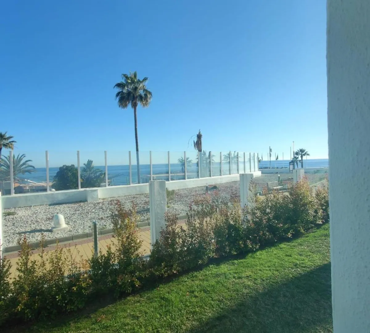 Puerto Banus Beach Marbella Apartment