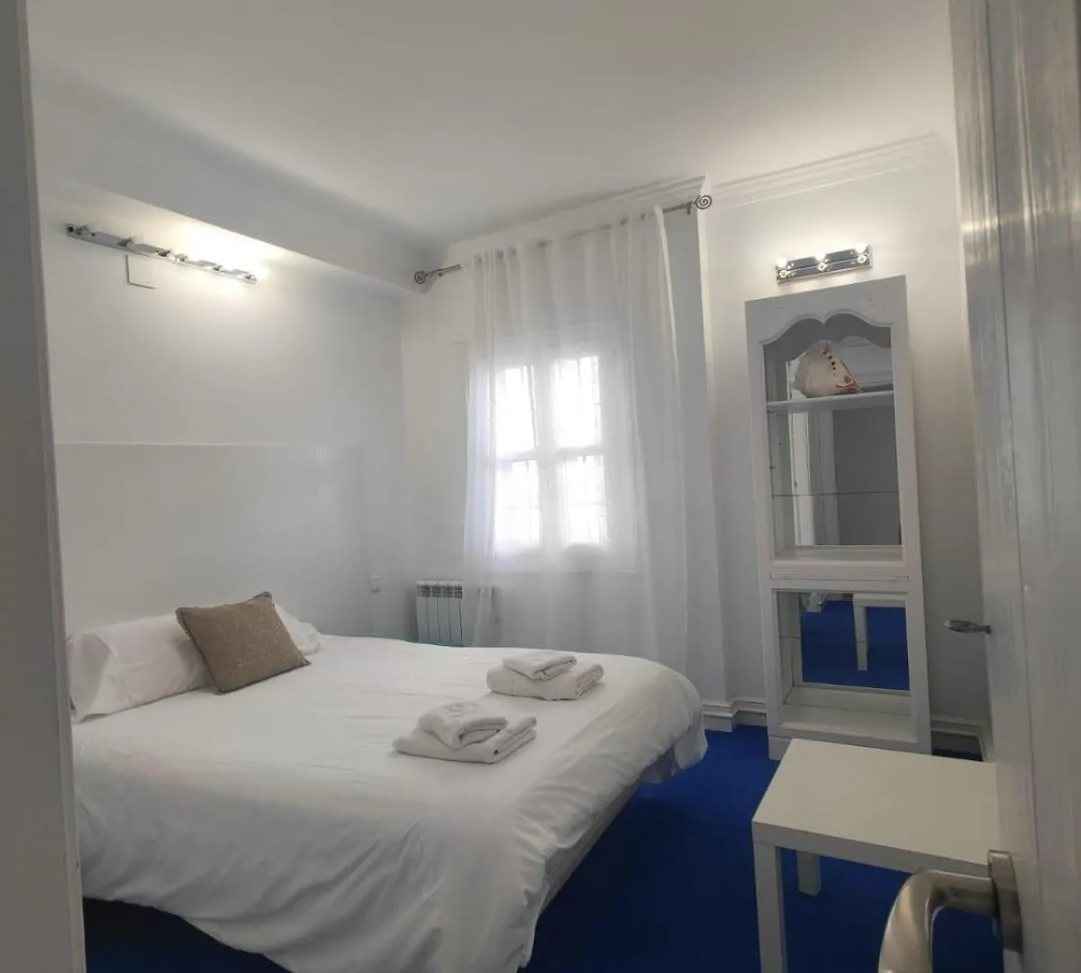 Puerto Banus Beach Marbella Apartment